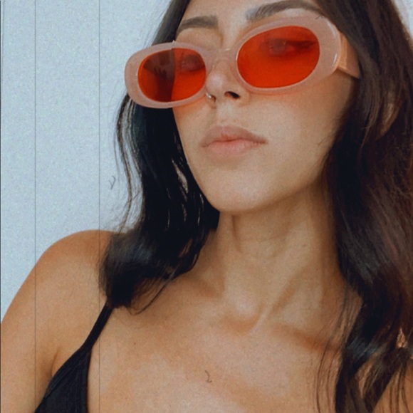 MARZZZ Red Sunnies - Picture 2 of 2